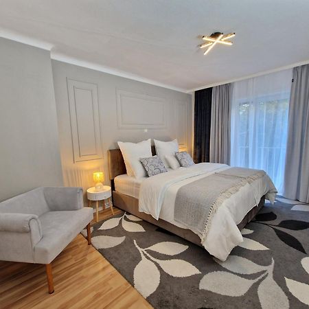 Saarzauber Apartments Ferienwohnung Saarbrücken Eksteriør billede