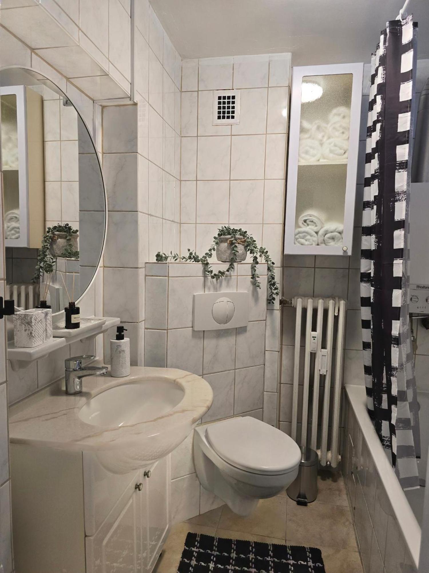 Saarzauber Apartments Ferienwohnung Saarbrücken Eksteriør billede