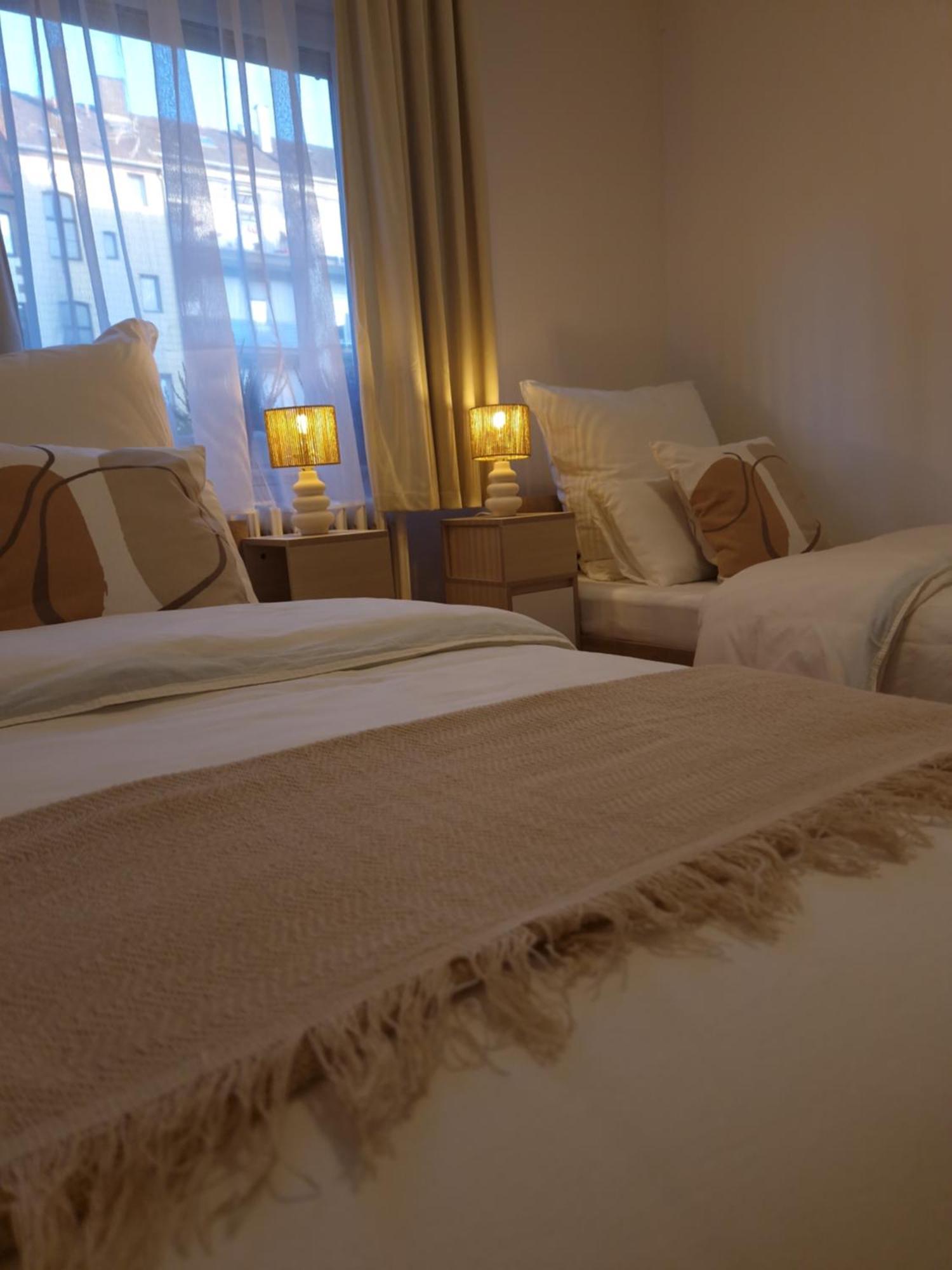 Saarzauber Apartments Ferienwohnung Saarbrücken Eksteriør billede