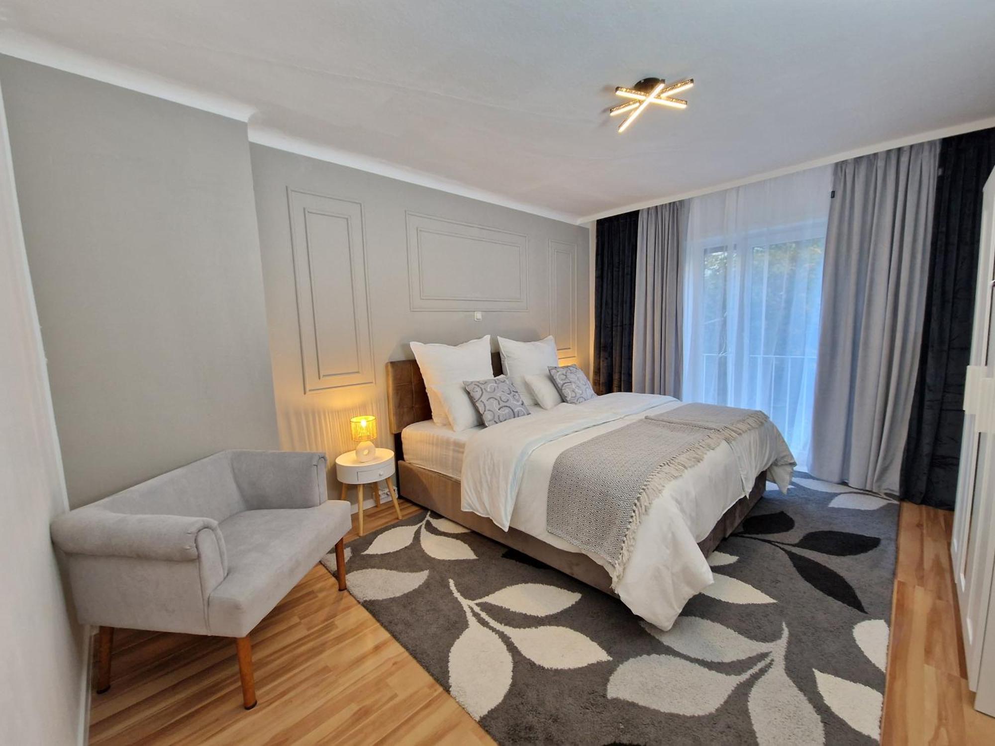 Saarzauber Apartments Ferienwohnung Saarbrücken Eksteriør billede