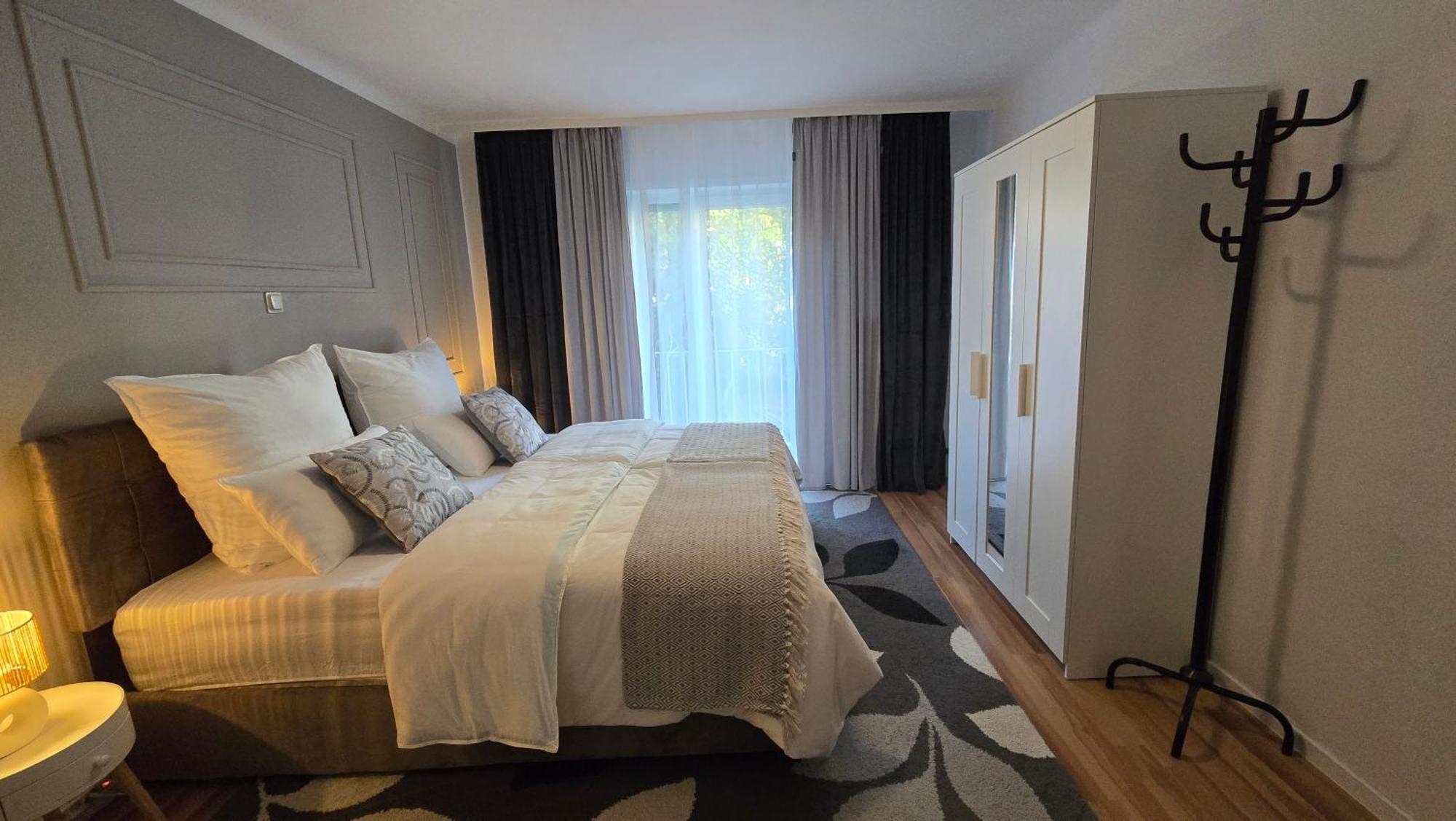 Saarzauber Apartments Ferienwohnung Saarbrücken Eksteriør billede